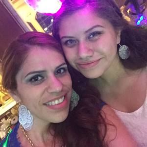 Meet your Posher, Celina